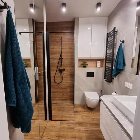 Fredry 2 Premium Klima Апартаменты *